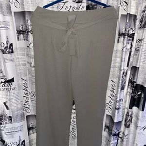 Green high waisted pants